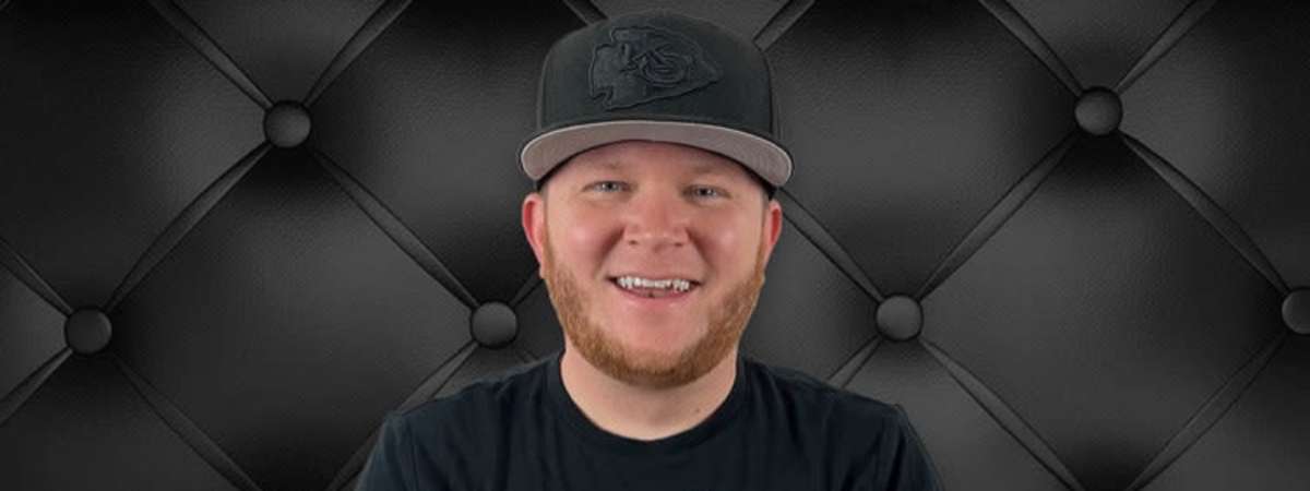DJ Nick Niemeier, DJ Mitchell Hayes