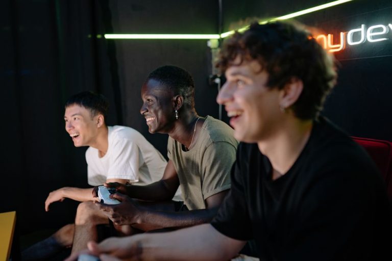 CHECK IN FOR CHAOS | QUEER CHALLENGE ROOM NIGHT, SYD